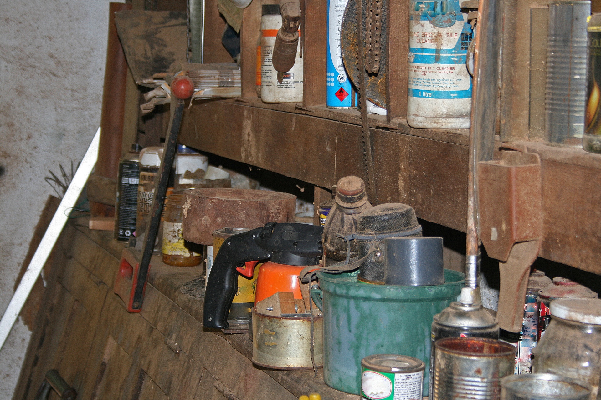 workbench old cans free photo