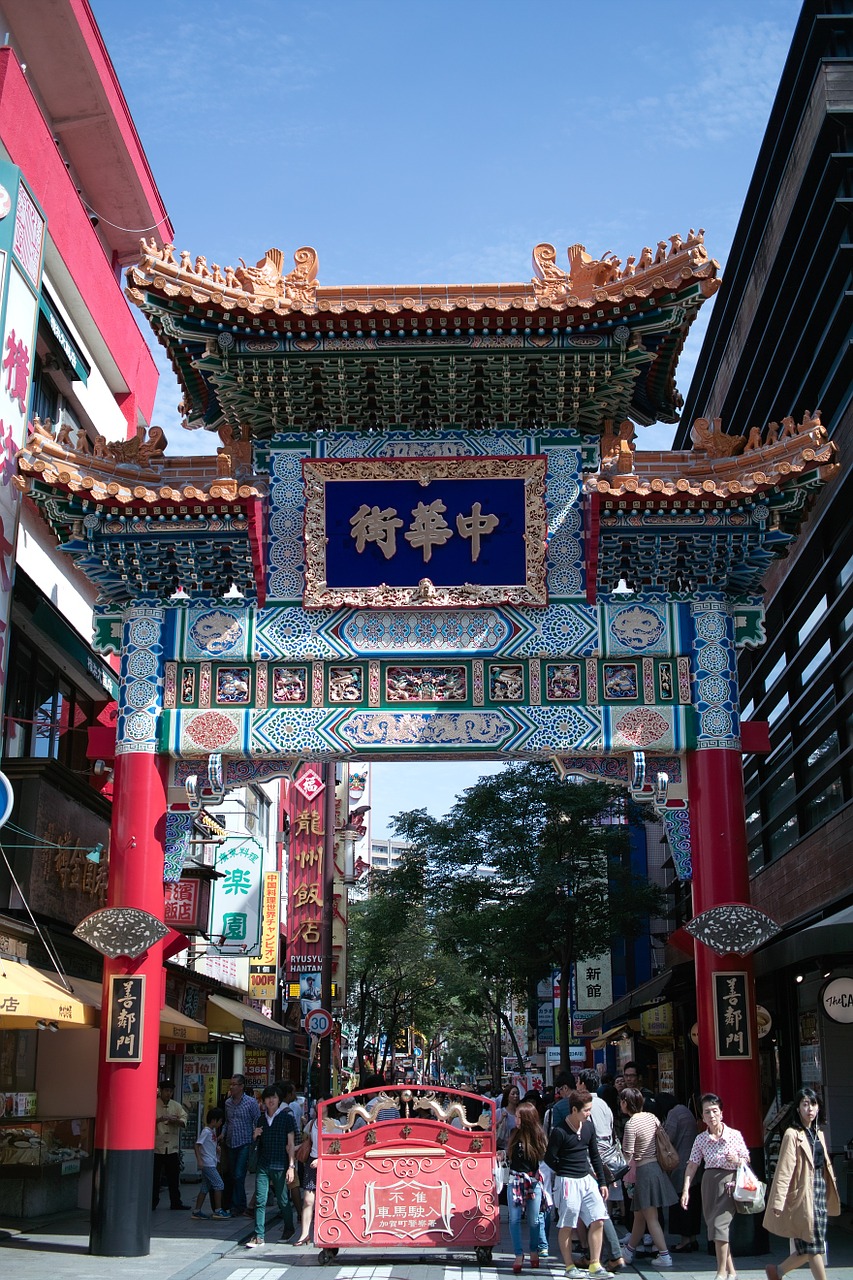 chinatown tourist neighborly gate free photo