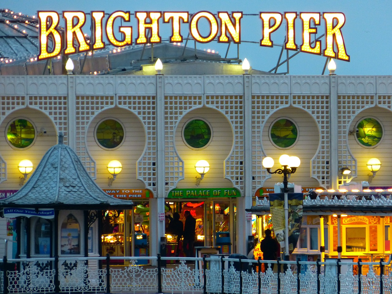 neon brighton pier free photo