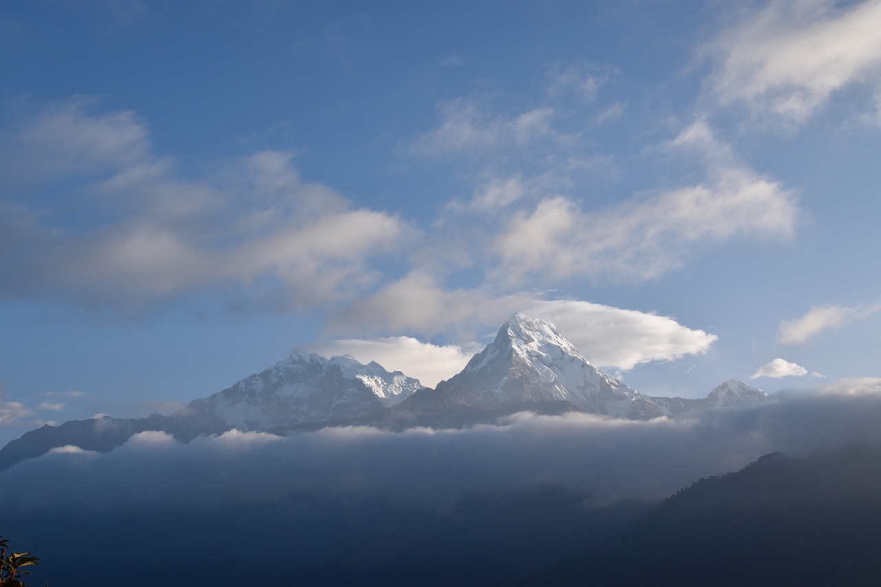 nepal annapurna mountains free photo