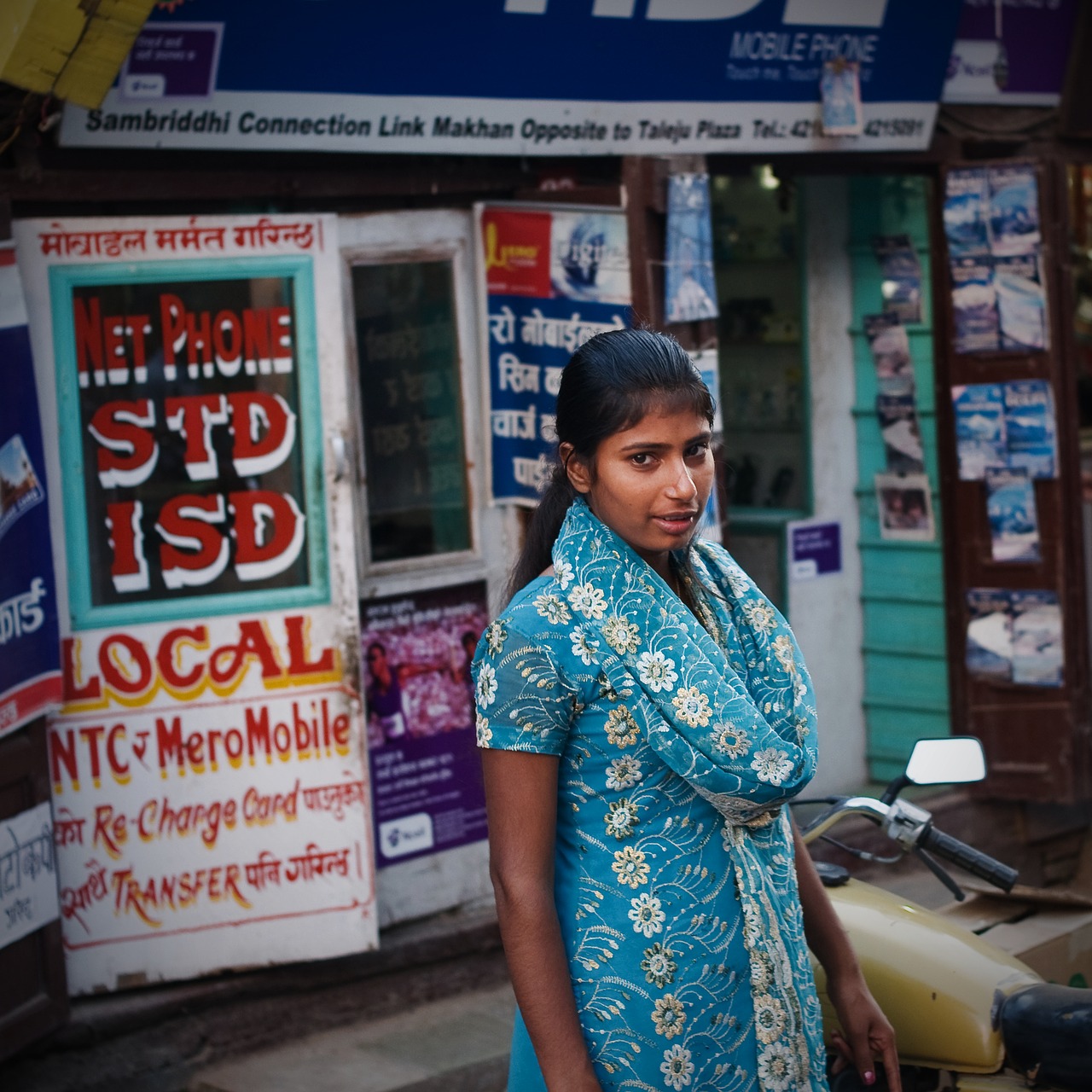 nepal girls street free photo