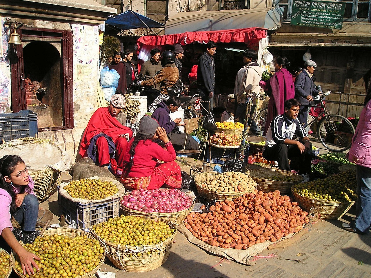 nepal street market fruit free photo