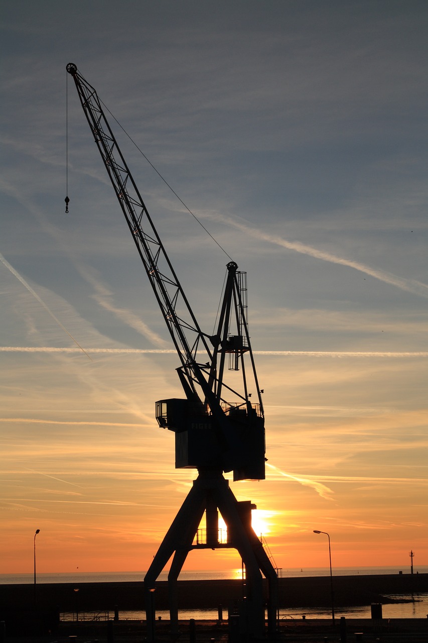 netherlands harlingen crane free photo