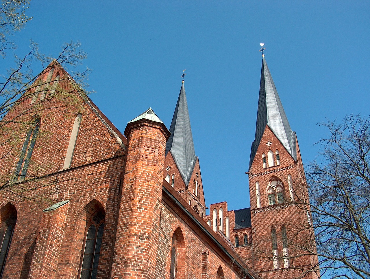 neuruppin monastery church church free photo