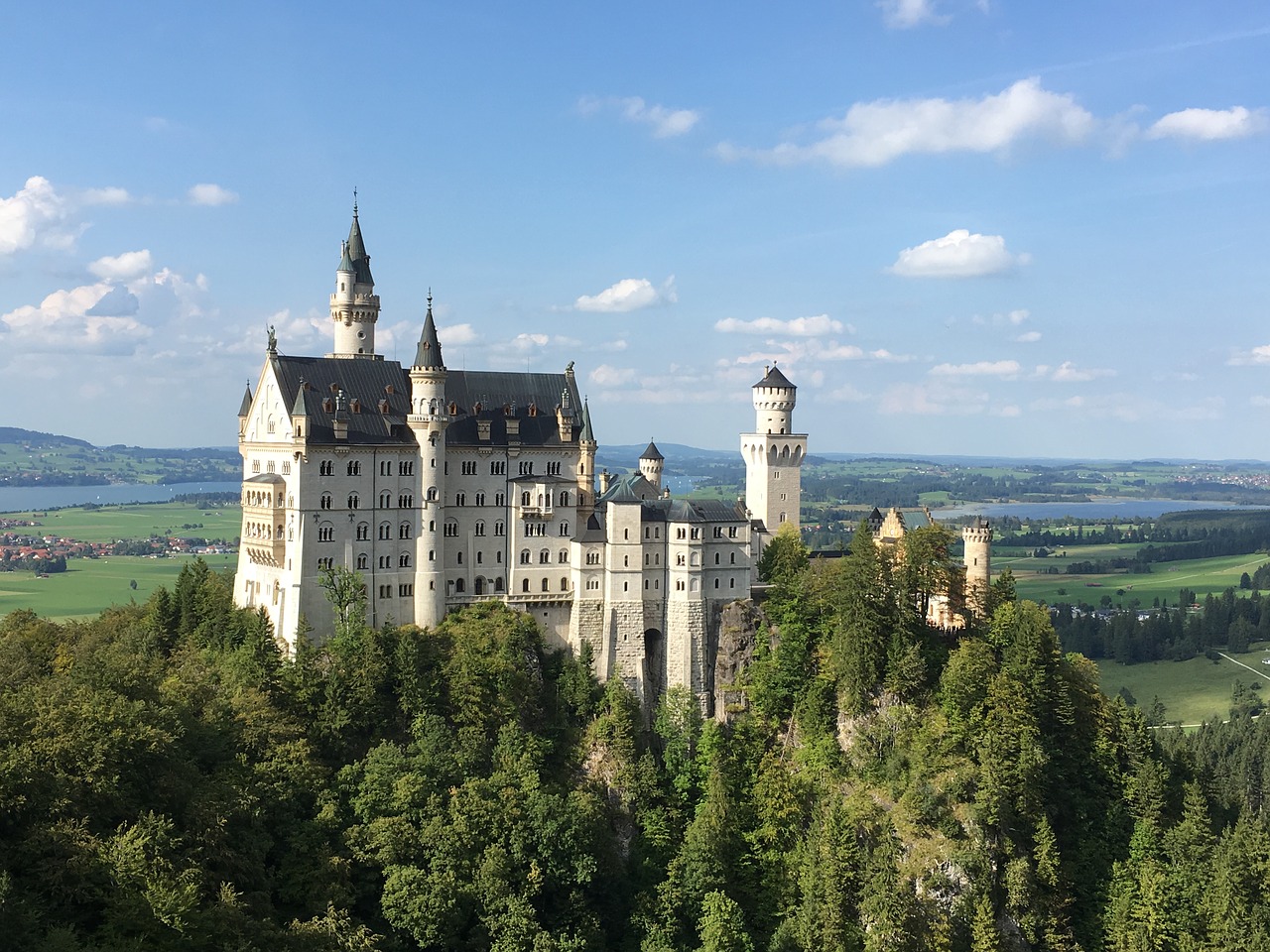 neuschwanstein castle germany free photo