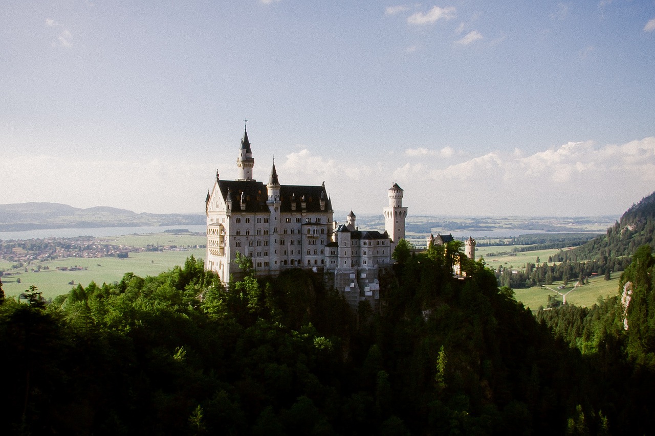 neuschwanstein castle famous free photo