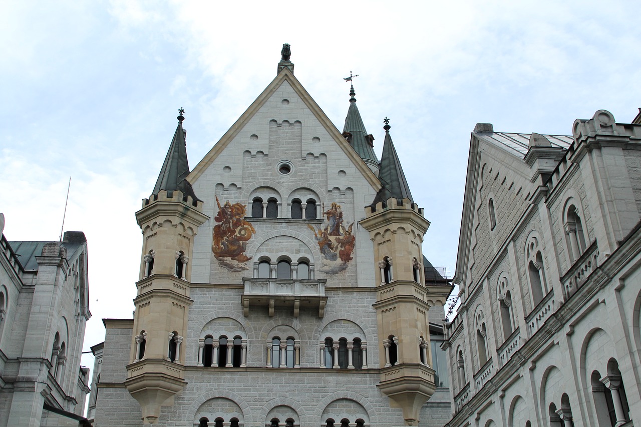 neuschwanstein castle building castle free photo