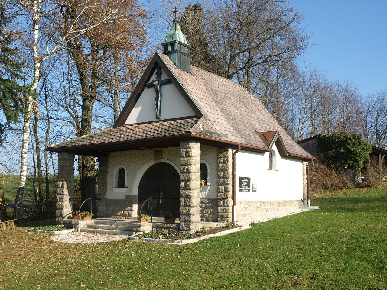neustadtl lueger kapelle chapel free photo