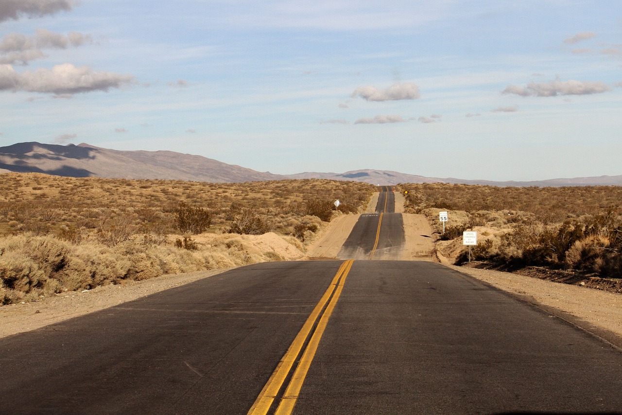 nevada desert road free photo