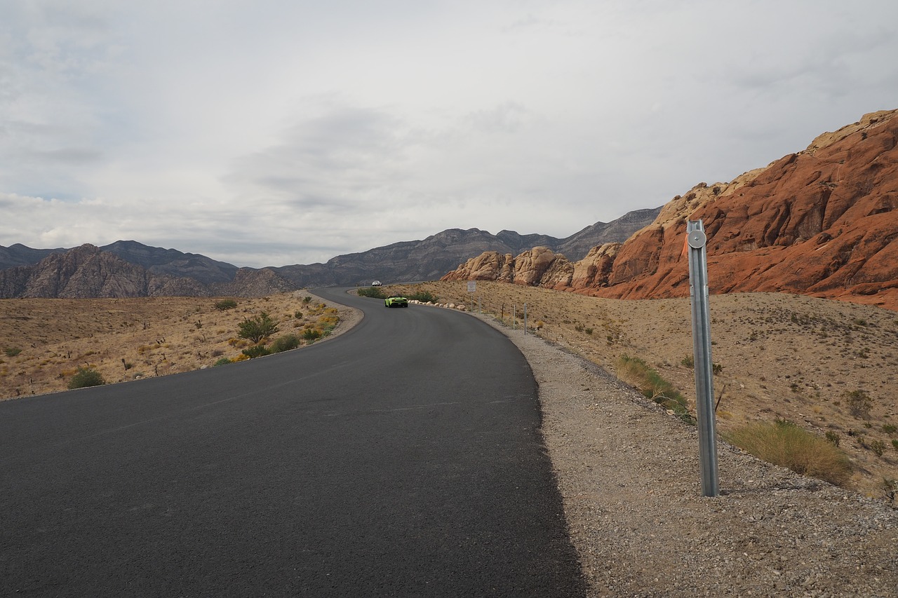 nevada red rock canyon road free photo