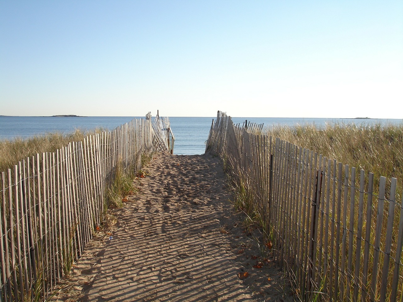 new england path fence free photo