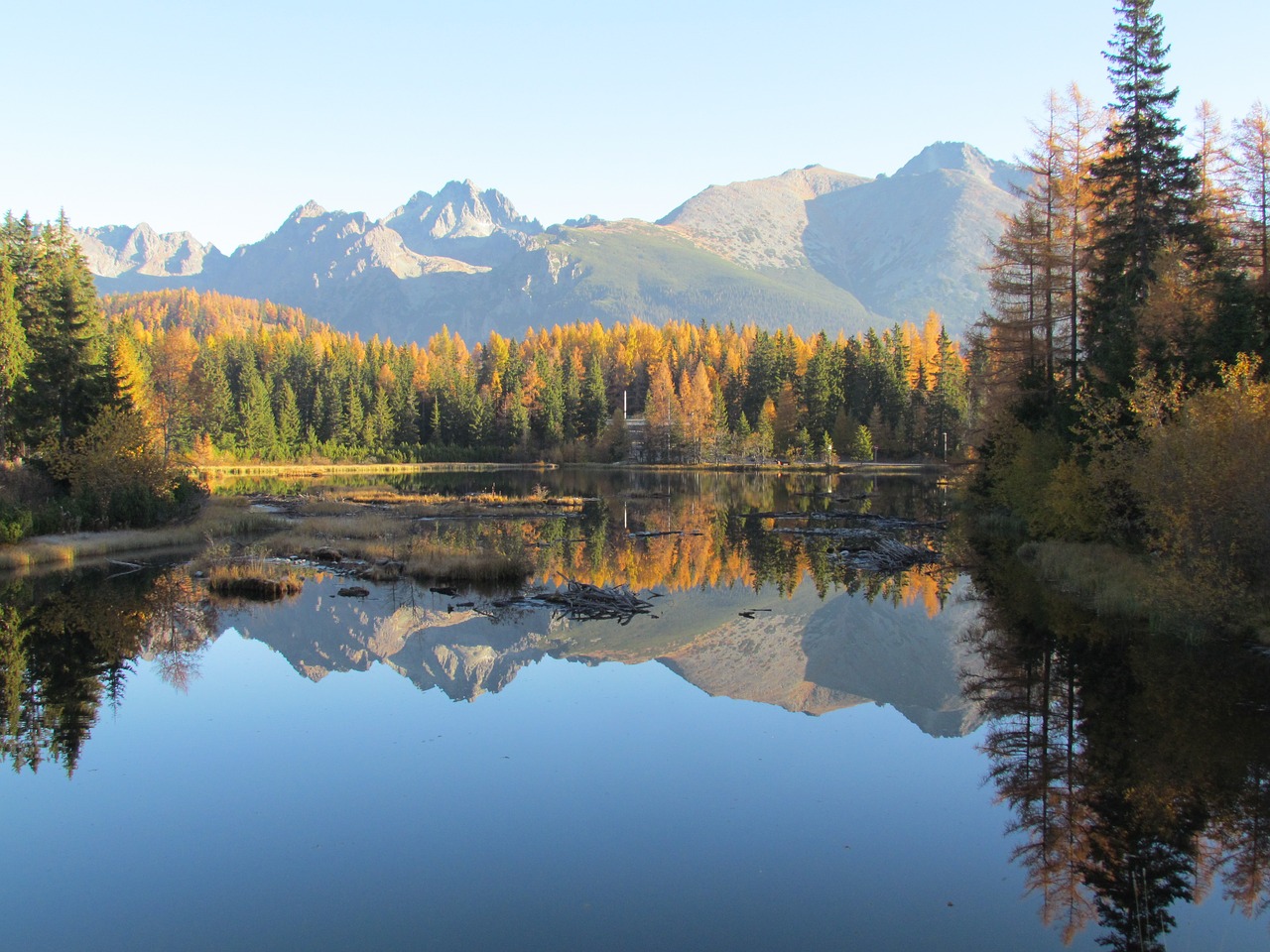 new štrbské pleso  vysoké tatry  slovakia free photo