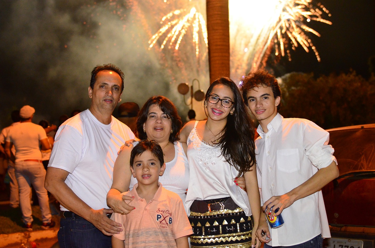 new year family beautiful free photo