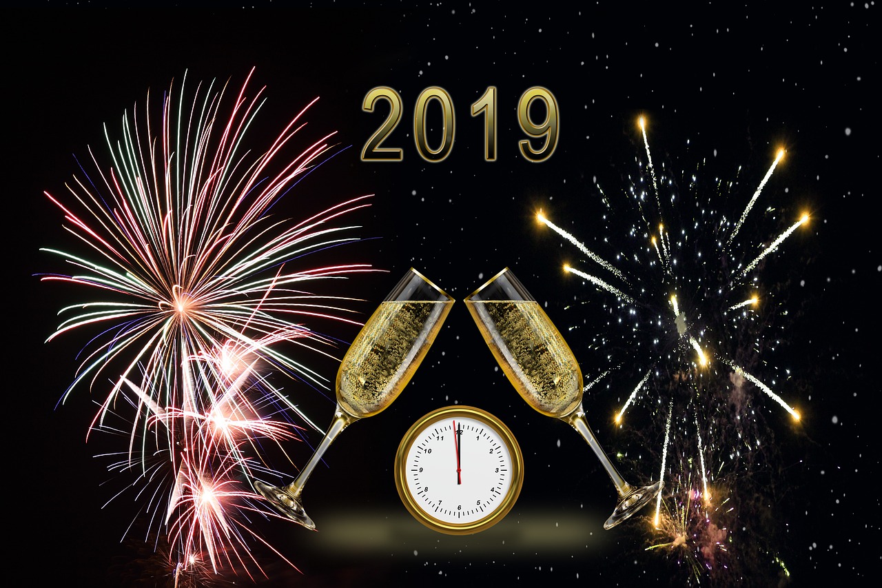new year's eve  new year's day  2019 free photo