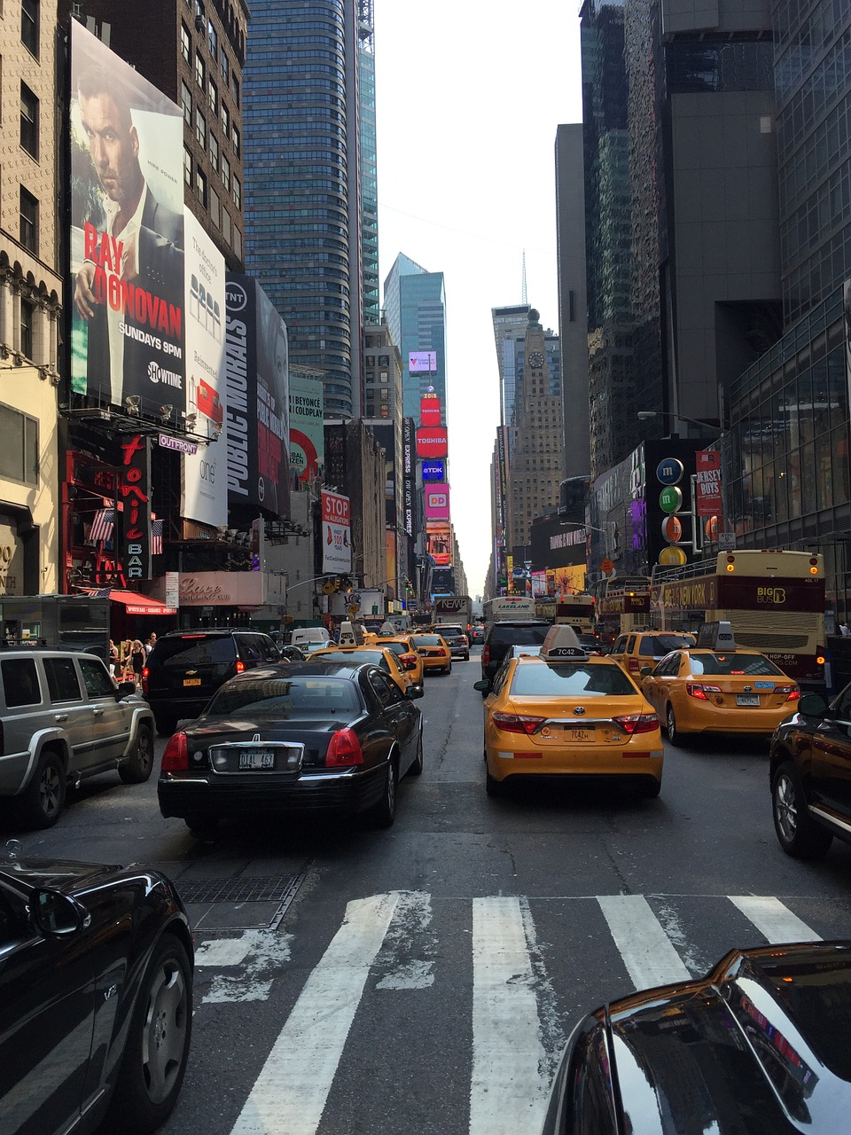 at new york the traffic the taxi free photo