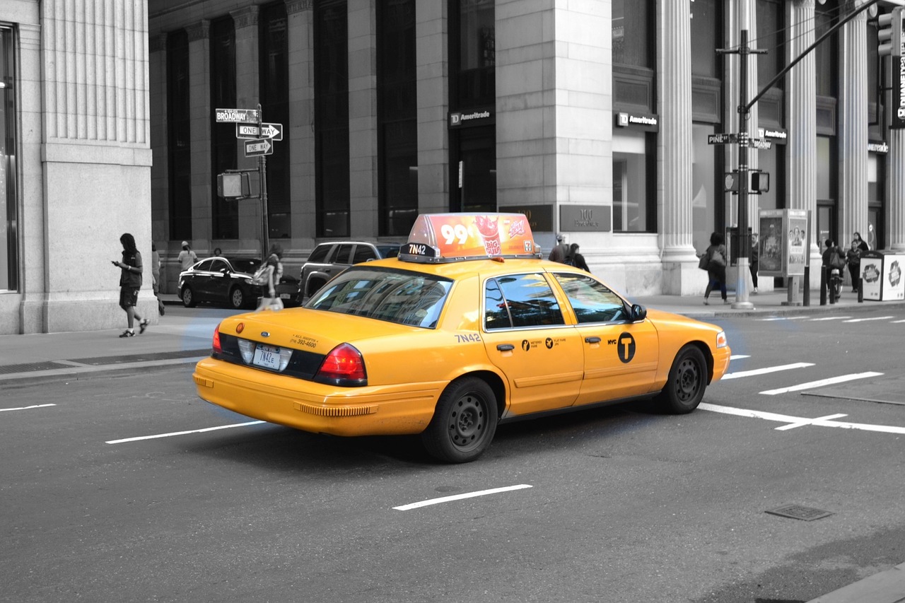 new york taxi public transport free photo
