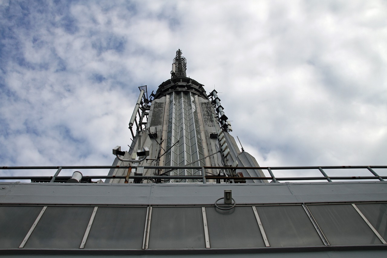 empire state building new york manhattan free photo