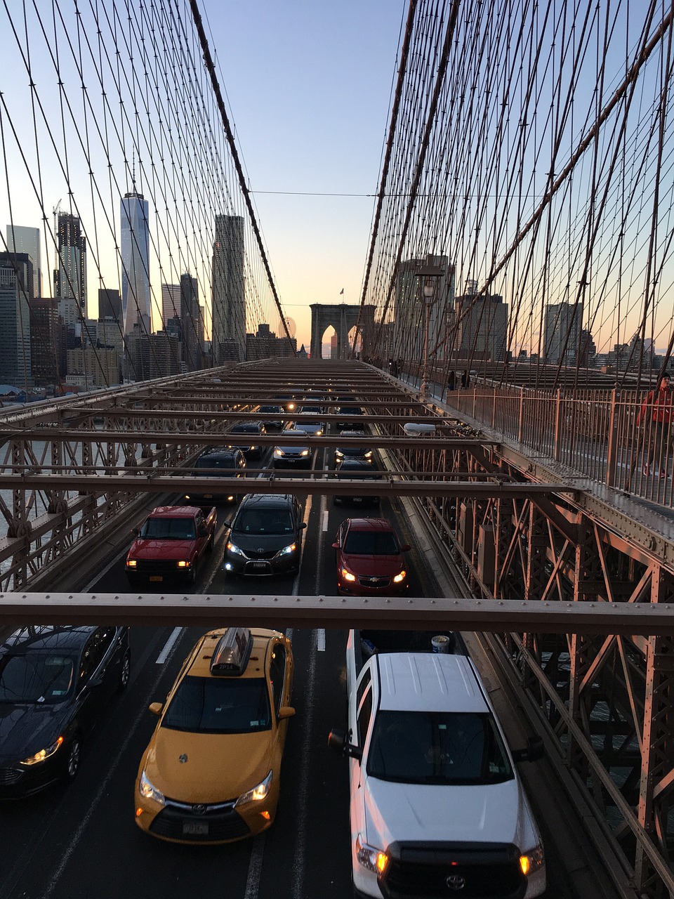 new york bridge taxis free photo