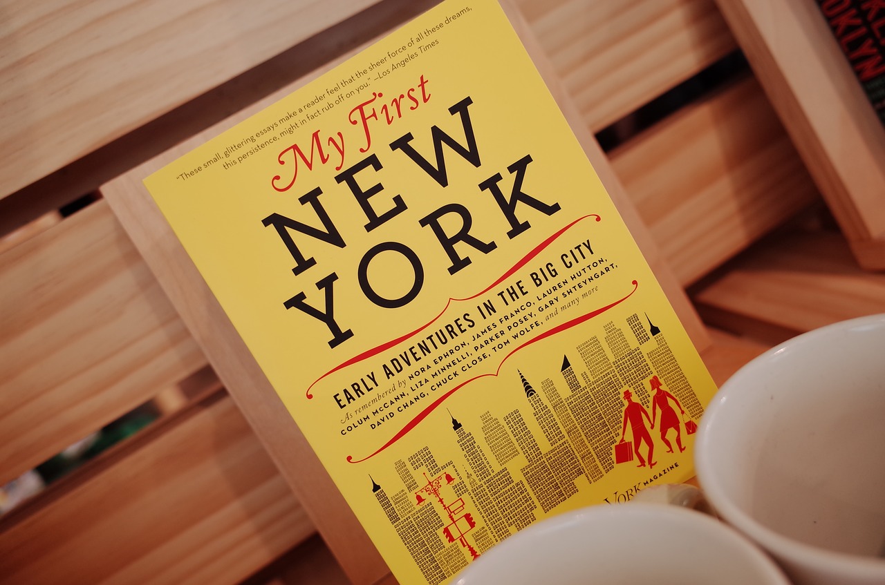 new york book yellow free photo