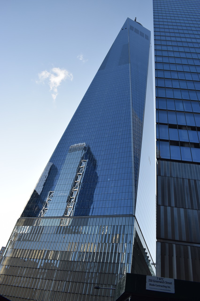 new york  skyscraper  manhattan free photo