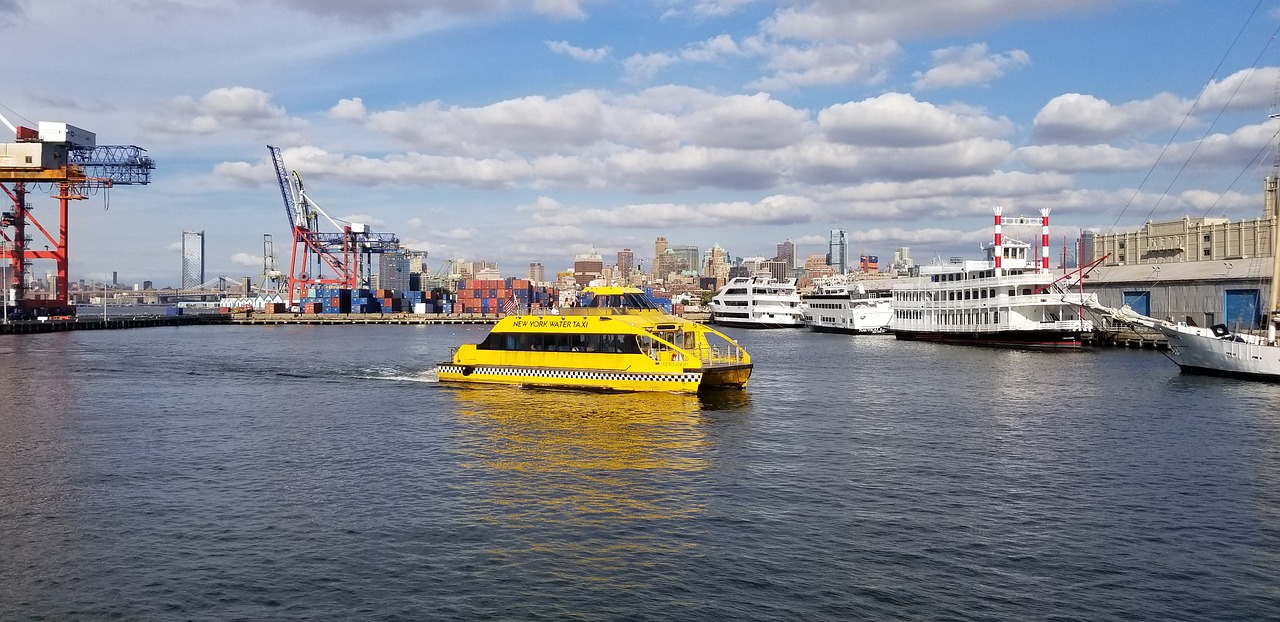 new york  water taxi  watercraft free photo