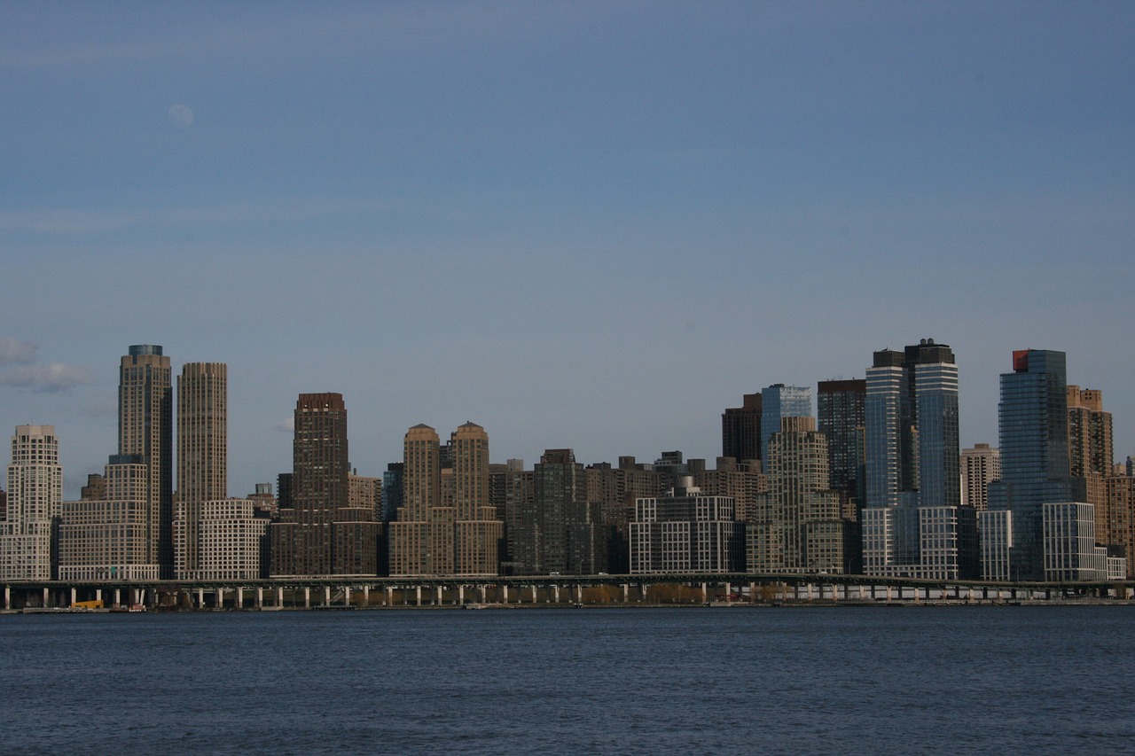 new york skyline skyscrapers free photo