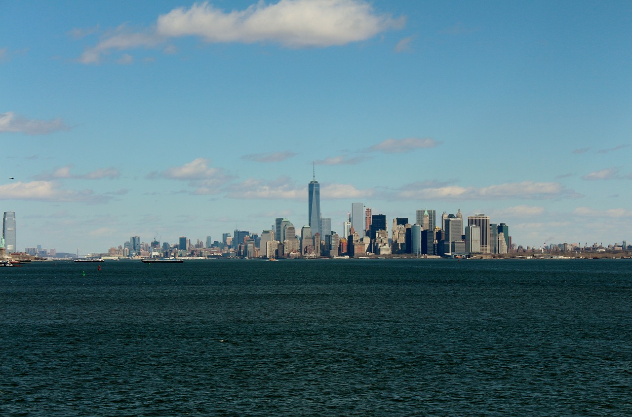 new york skyline building free photo