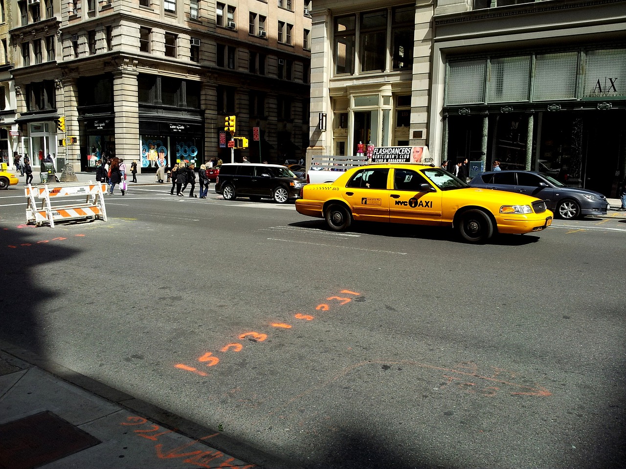 new york cab new york taxi yellow cab free photo