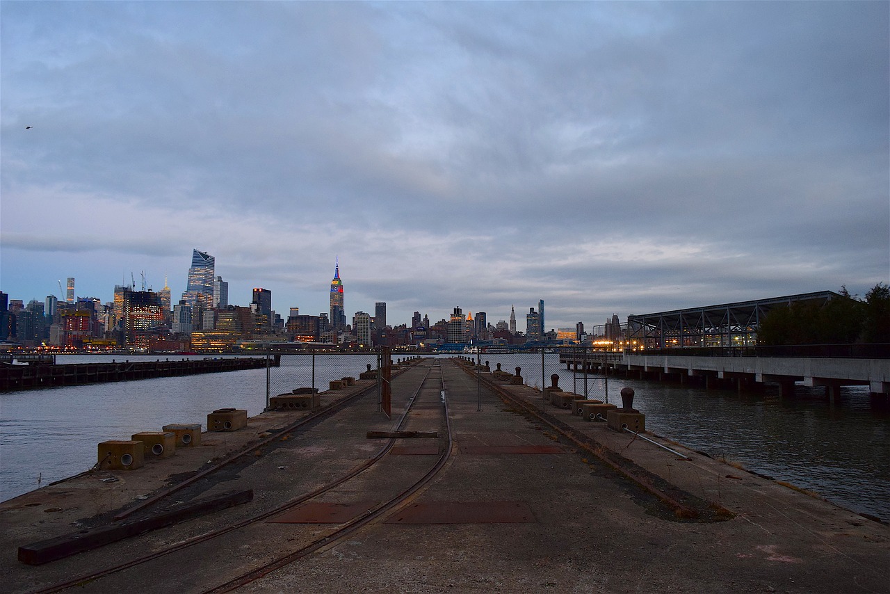 new york city skyline twilight free photo