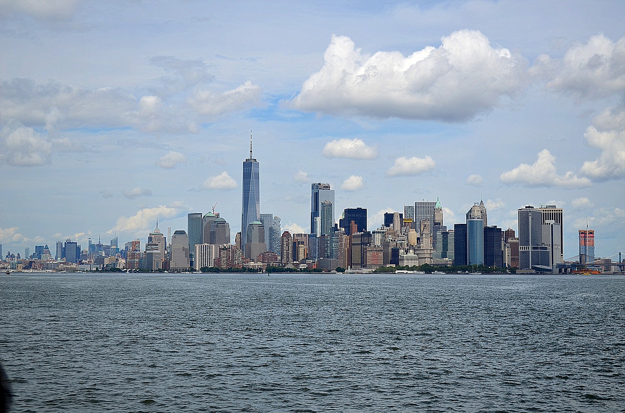 new york city skyline manhattan free photo