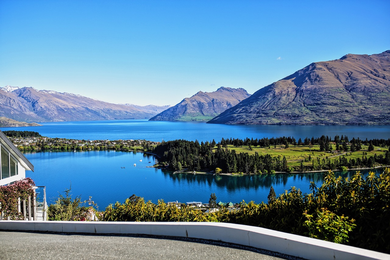 new zealand queenstown new zealand small town free photo