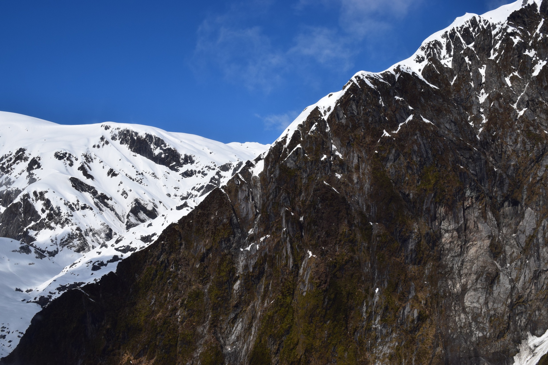 mountains peaks snow free photo