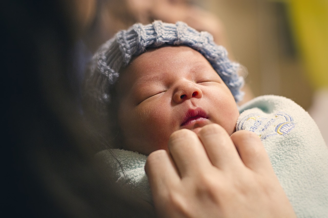 newborn infant baby free photo