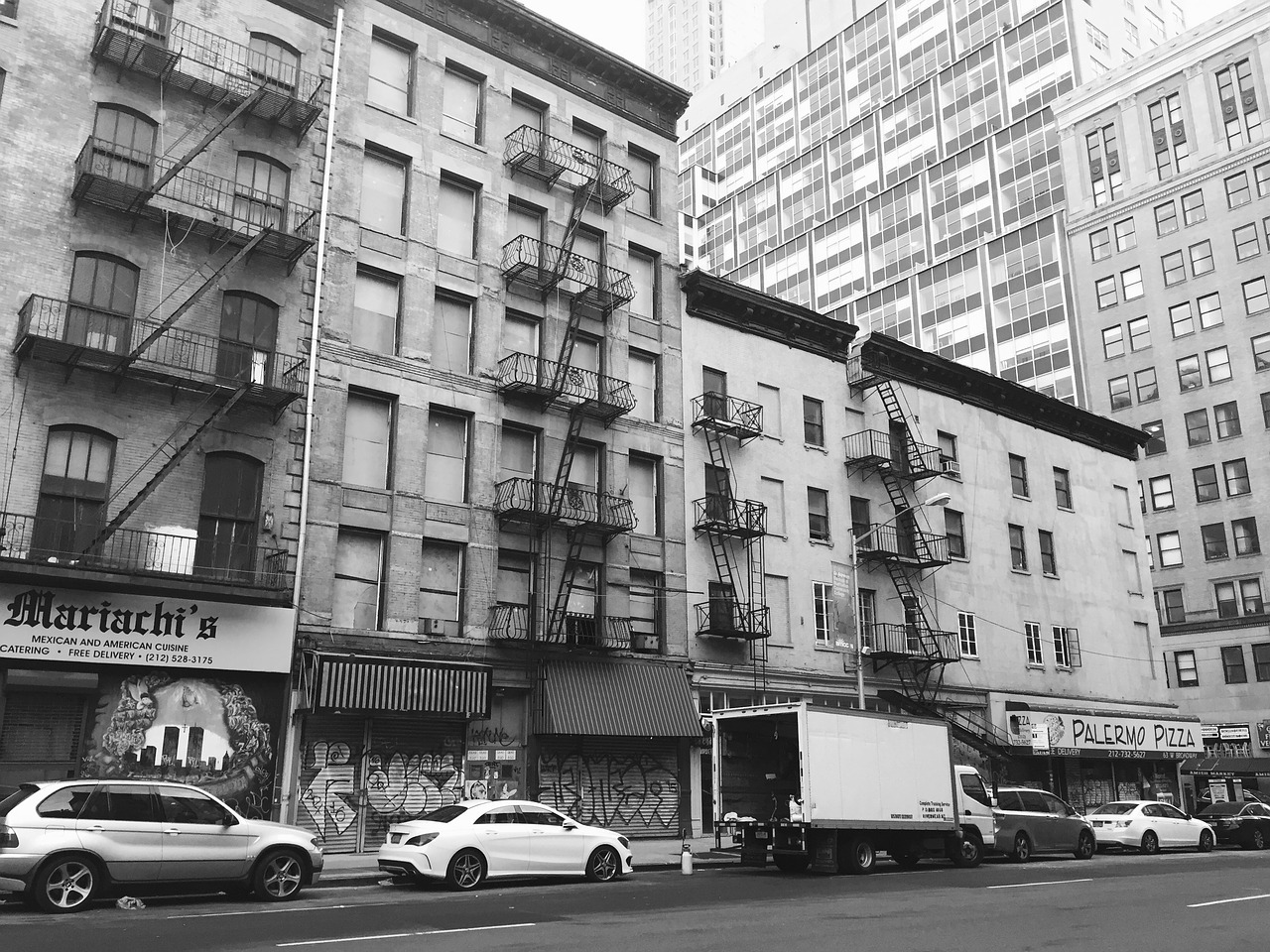 newyork manhattan black and white free photo