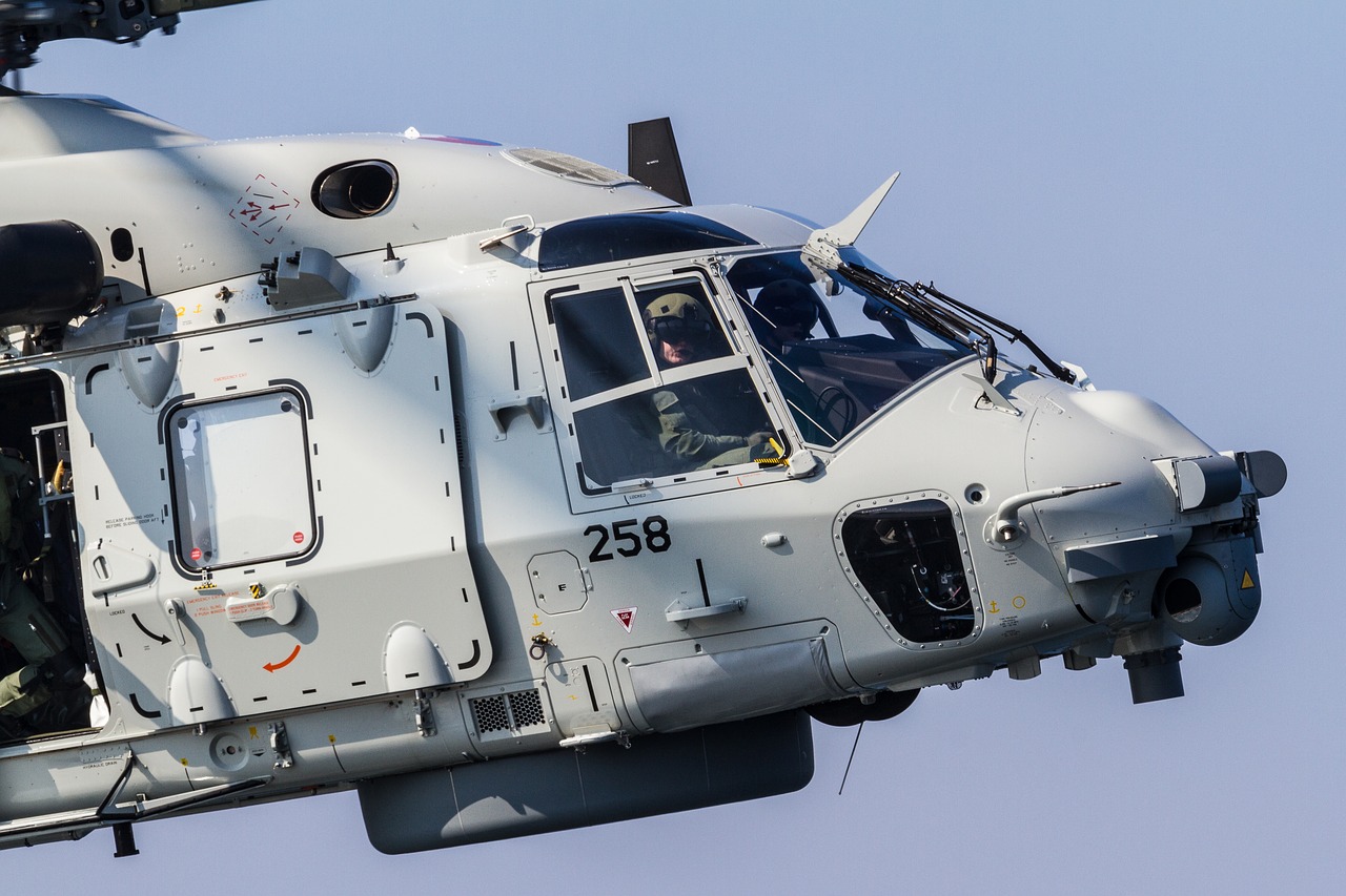 nh-90  marine  helicopter free photo