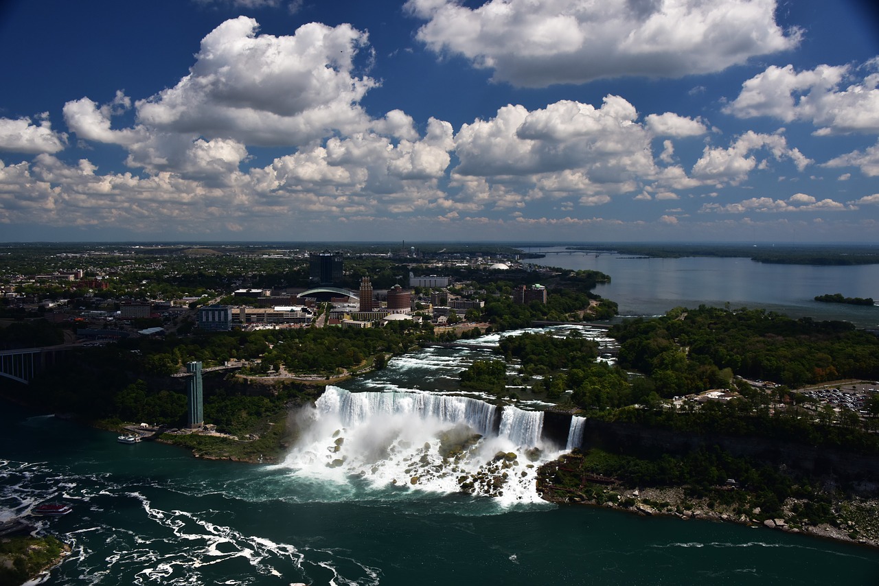 niagara falls clouds falls free photo