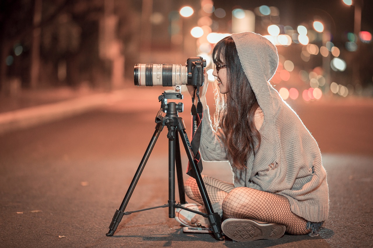 night camera photographer free photo