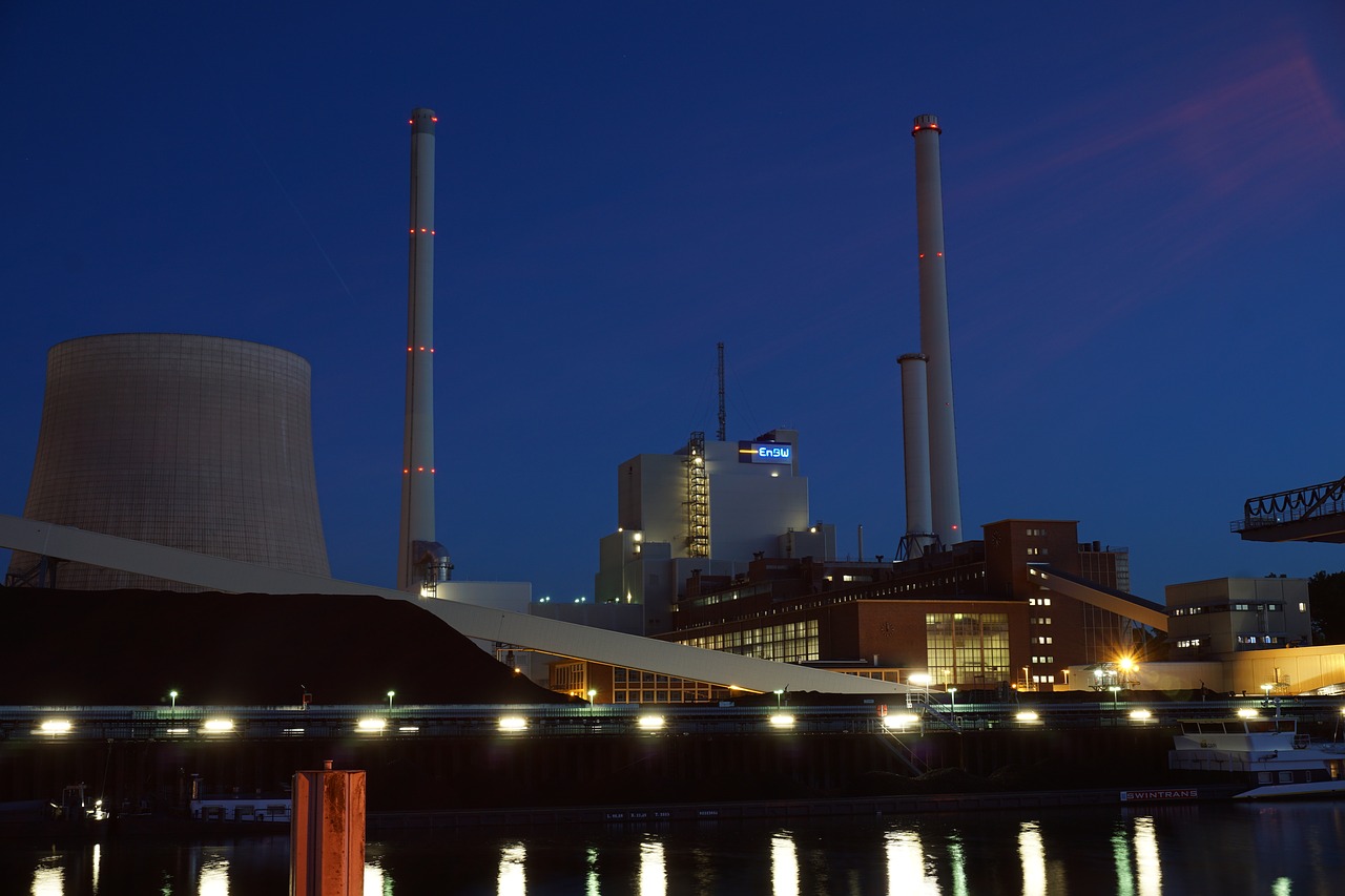 Night,industry,night photograph,incinerator,lighting - free image from ...