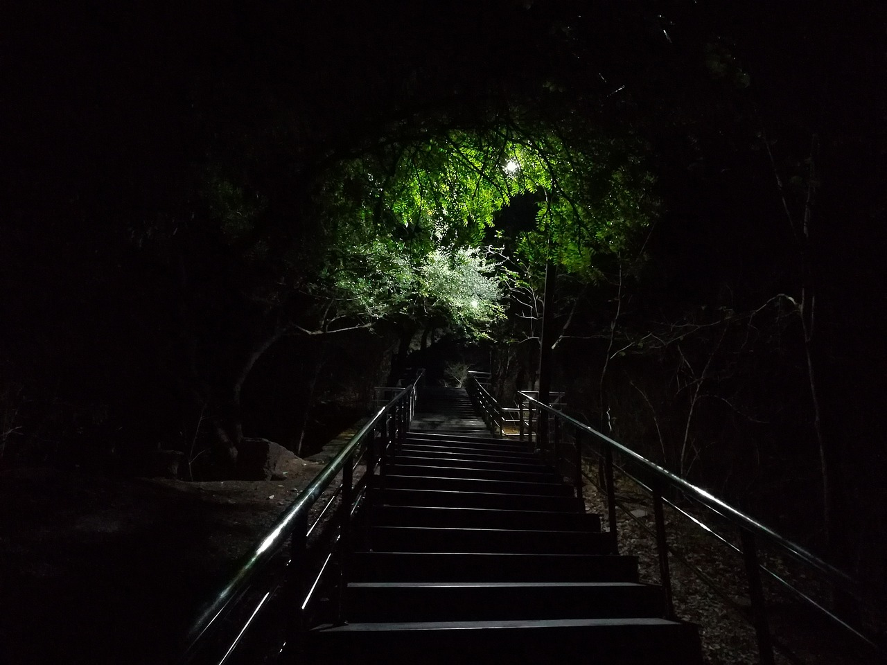 night stairs nightshot free photo