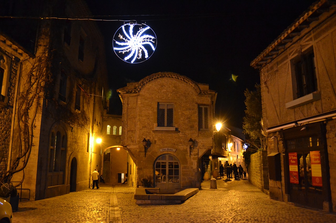 night christmas medieval street free photo