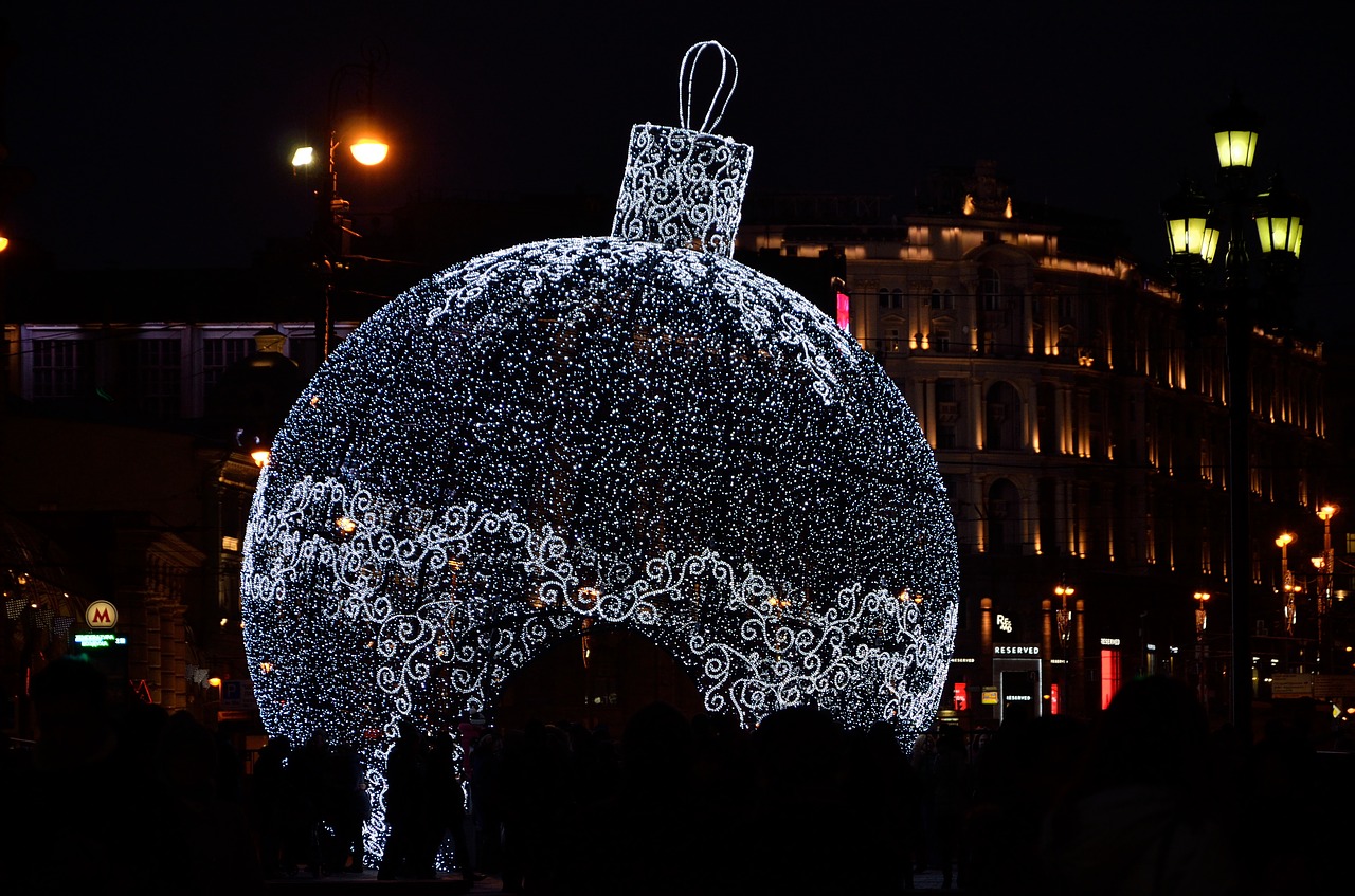 night city new year's eve moscow free photo