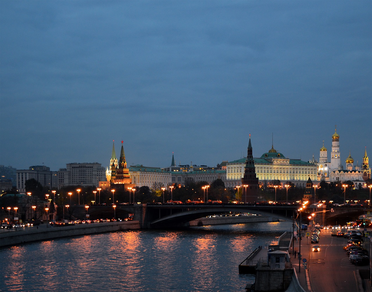 night moscow moscow lights moscow free photo
