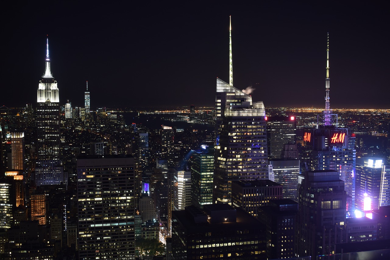night photograph newyork skyscraper free photo