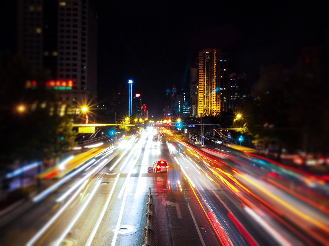 night view automotive light free photo