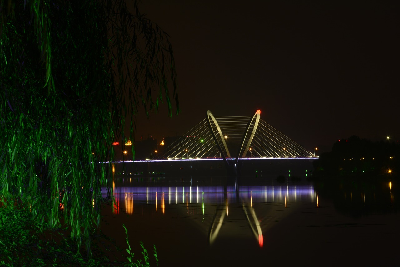 night view hunhe river shenyang free photo