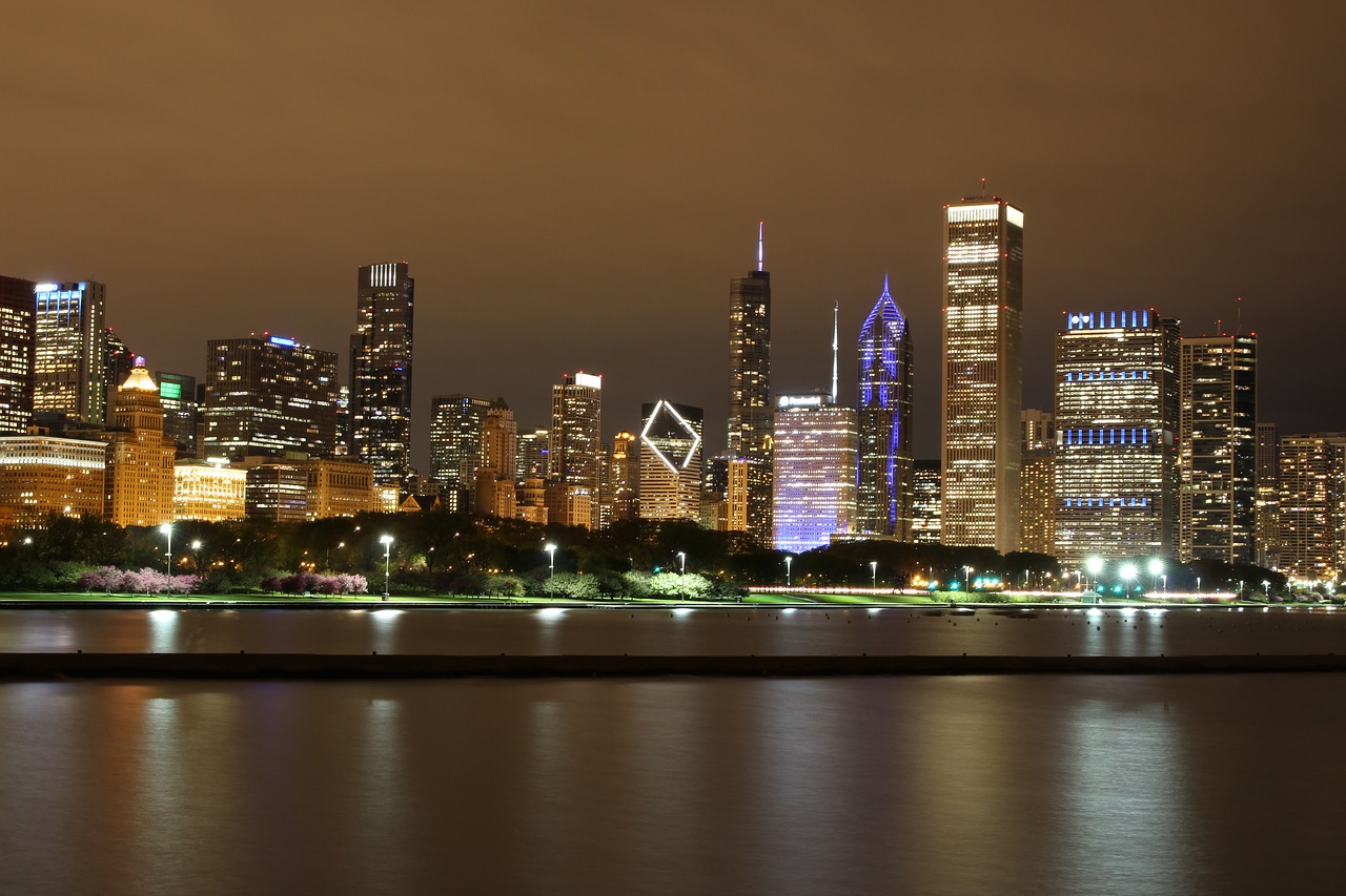 night view chicago downtown free photo