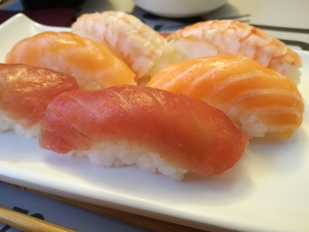 nigiri sushi salmon free photo