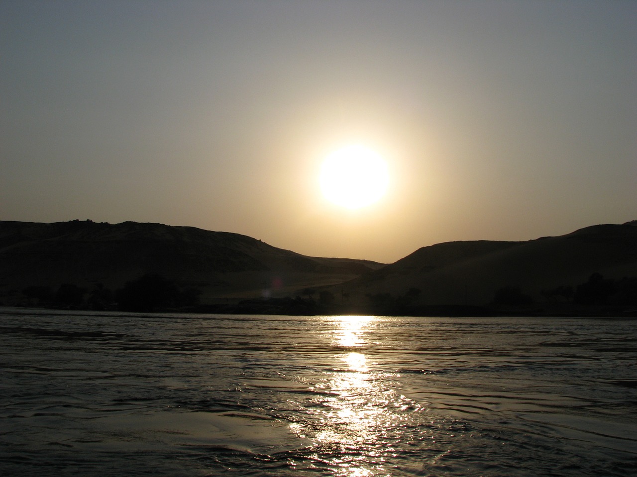 nile rio sunset free photo