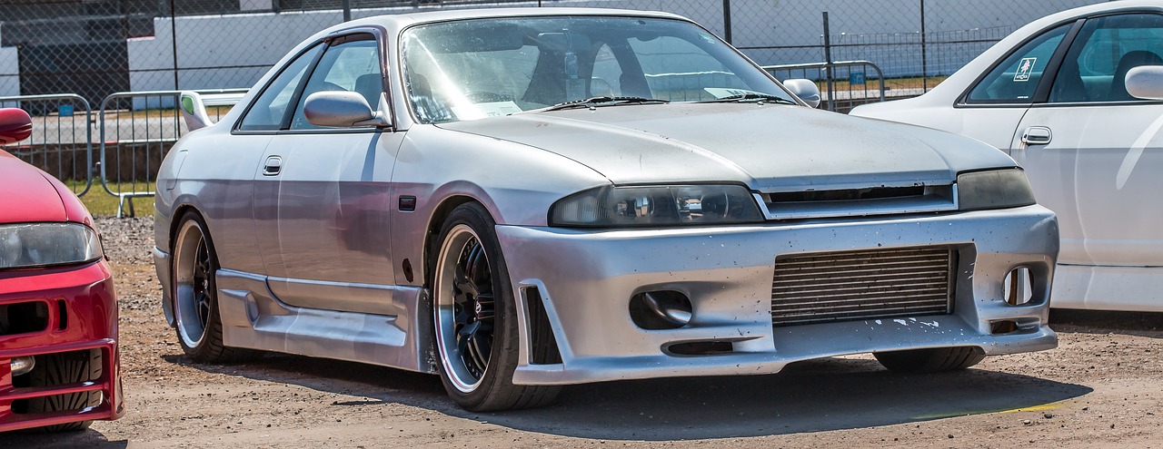 nissan  skyline  r33 free photo