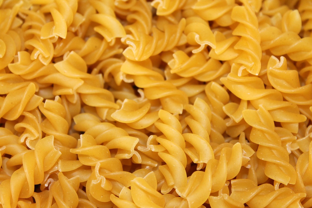 noodles fusilli pasta free photo